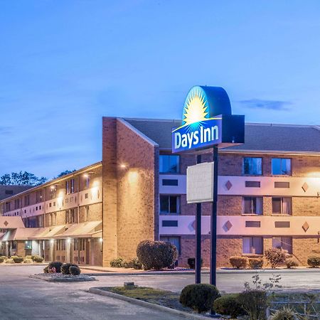 Days Inn By Wyndham Hurstbourne Λούισβιλ Εξωτερικό φωτογραφία